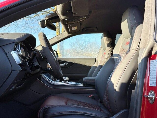 Audi RSQ8 Performance Quattro Tiptronic - 2024 - Joinsteer - #13