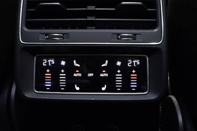 Audi SQ8 SUV TFSI Quattro Tiptronic - 2022 - Joinsteer - #10