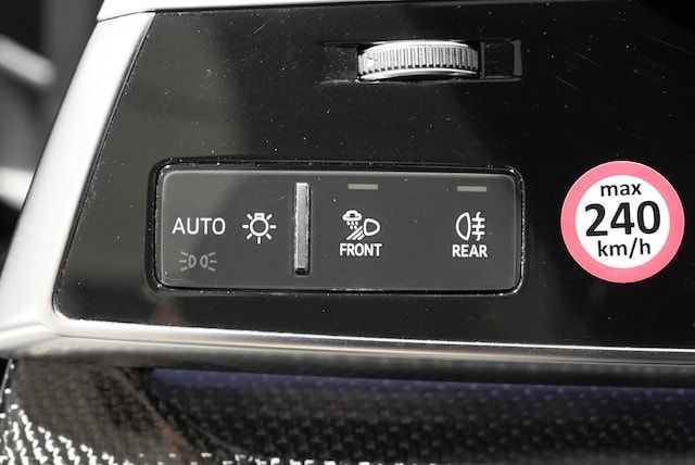 Audi SQ8 SUV TFSI Quattro Tiptronic - 2022 - Joinsteer - #17