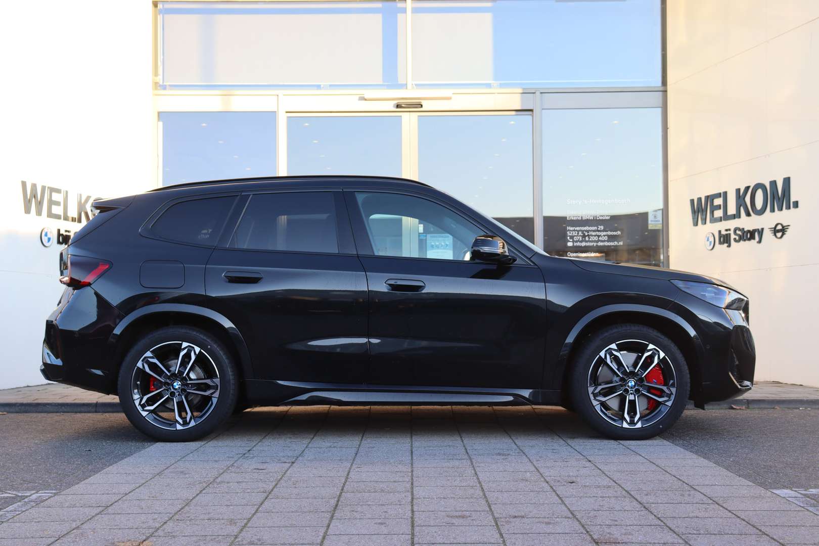 BMW IX1 M Sport EDrive20 - 2025 - Joinsteer - #1