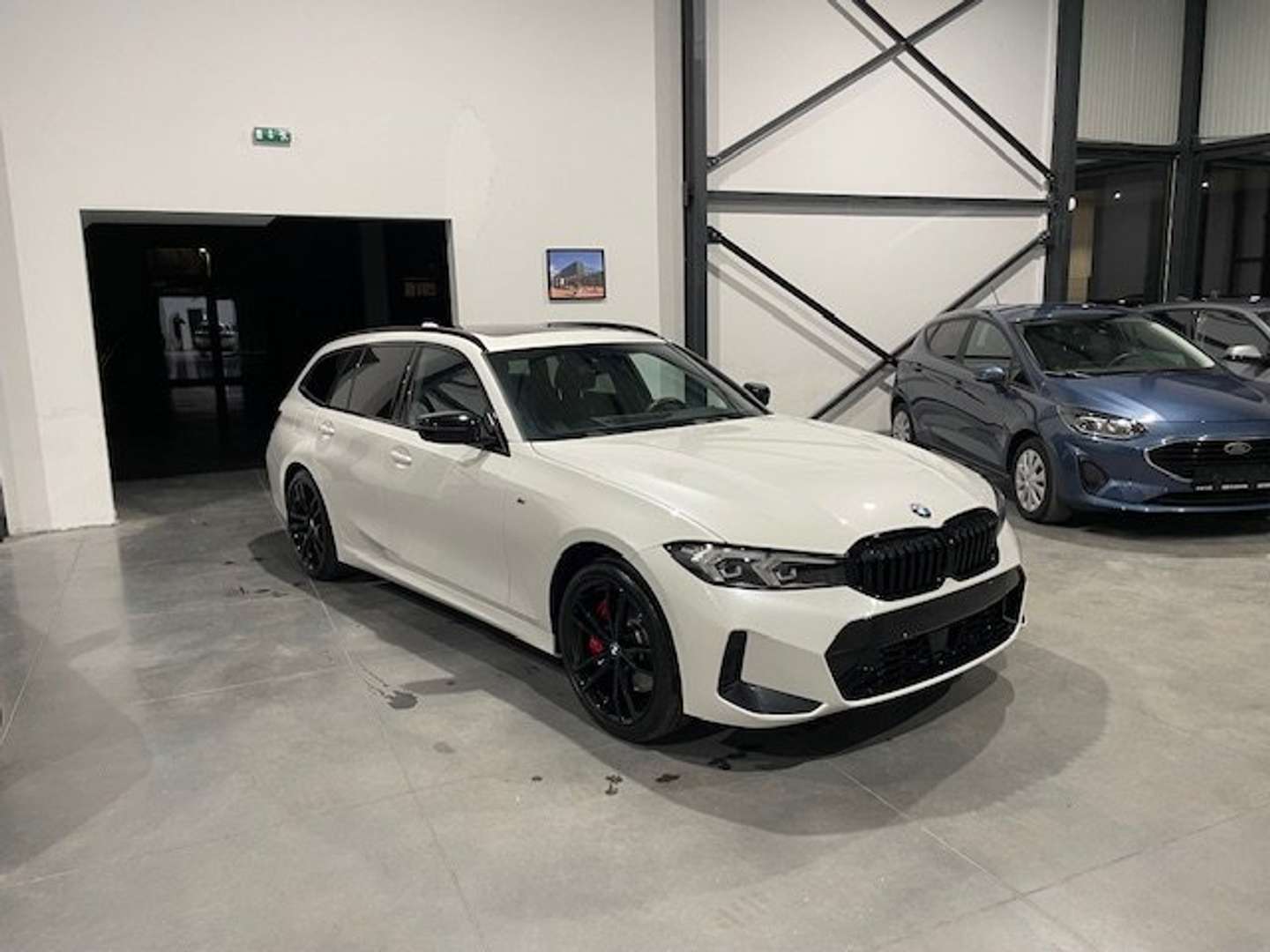 BMW 318i M Sport - 2025 - Joinsteer - #2