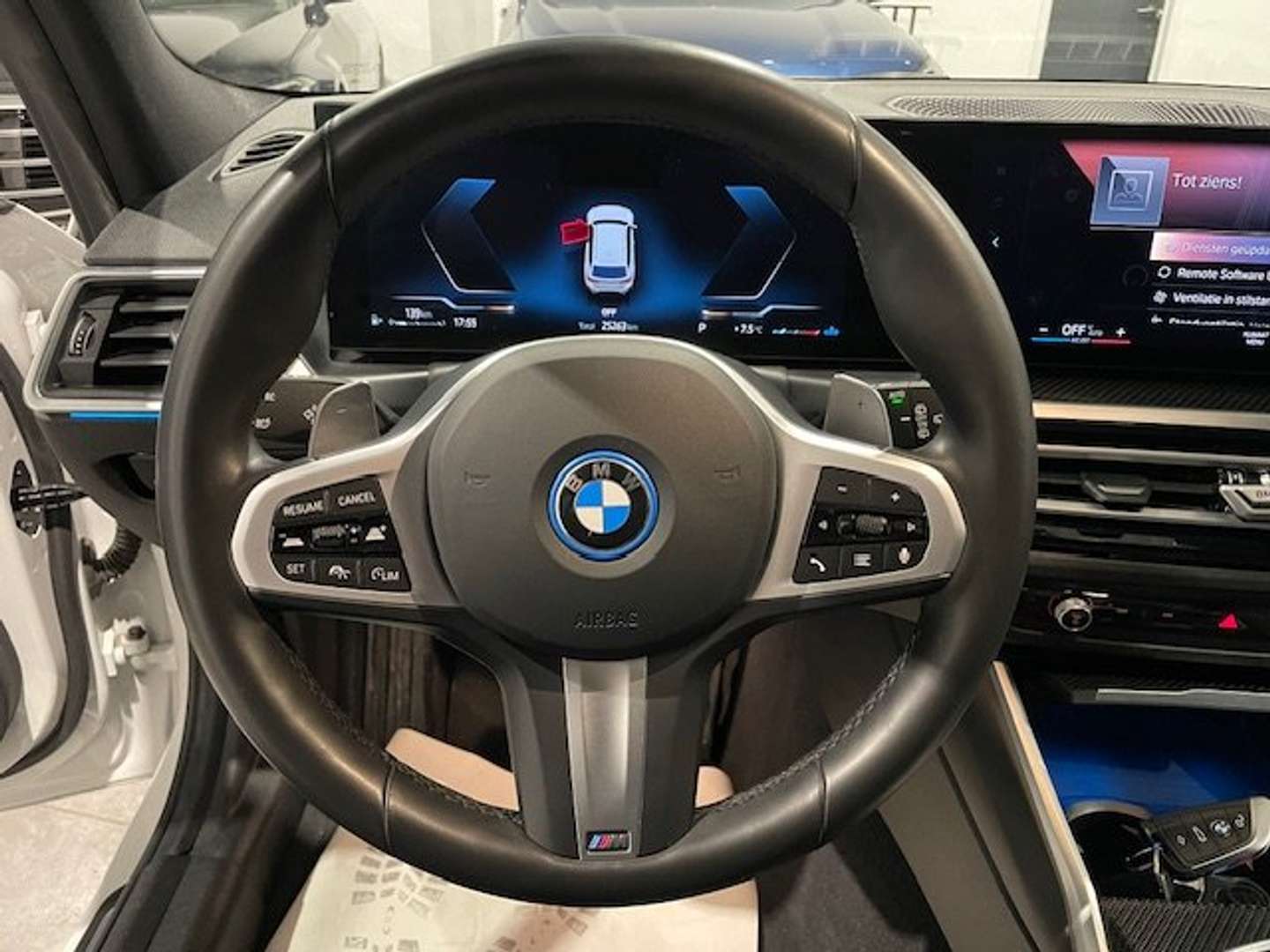 BMW 318i M Sport - 2025 - Joinsteer - #10