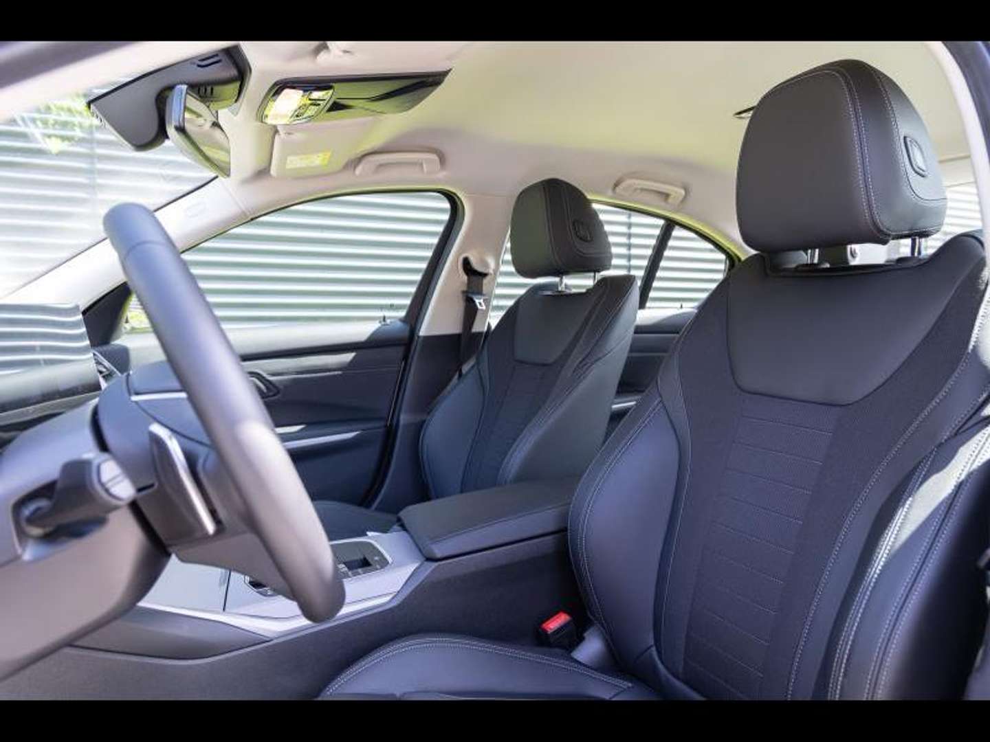 BMW Série 3 Berline 318 - 2023 - Joinsteer - #7