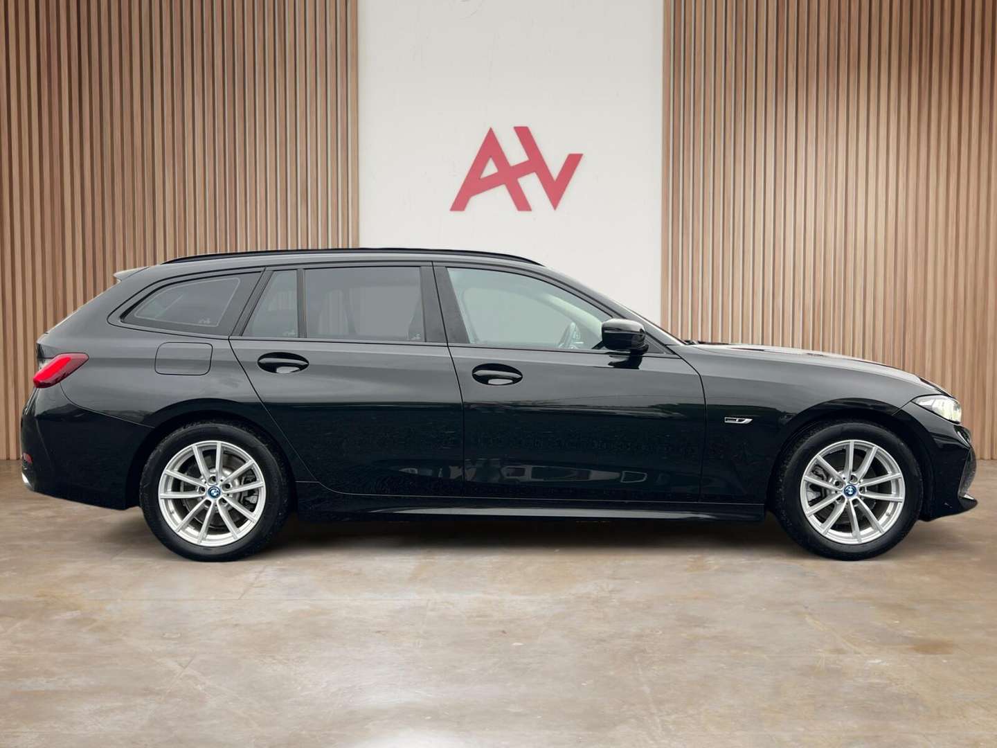 BMW Série 3 Touring 320e - 2022 - Joinsteer - #3