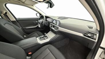 BMW Série 3 320d XDrive — photo 6