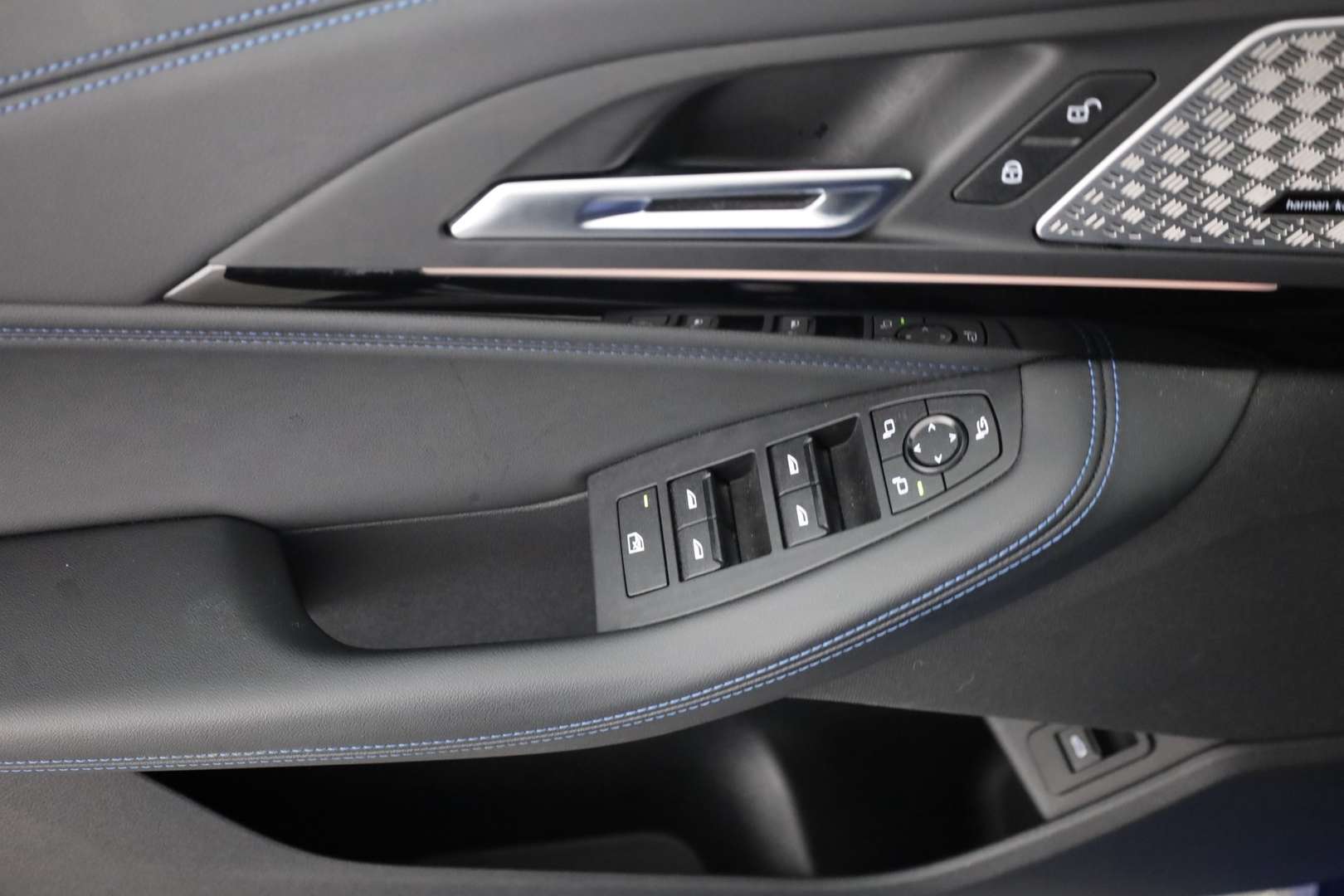 BMW 218i Active Tourer M Sport - 2024 - Joinsteer - #21