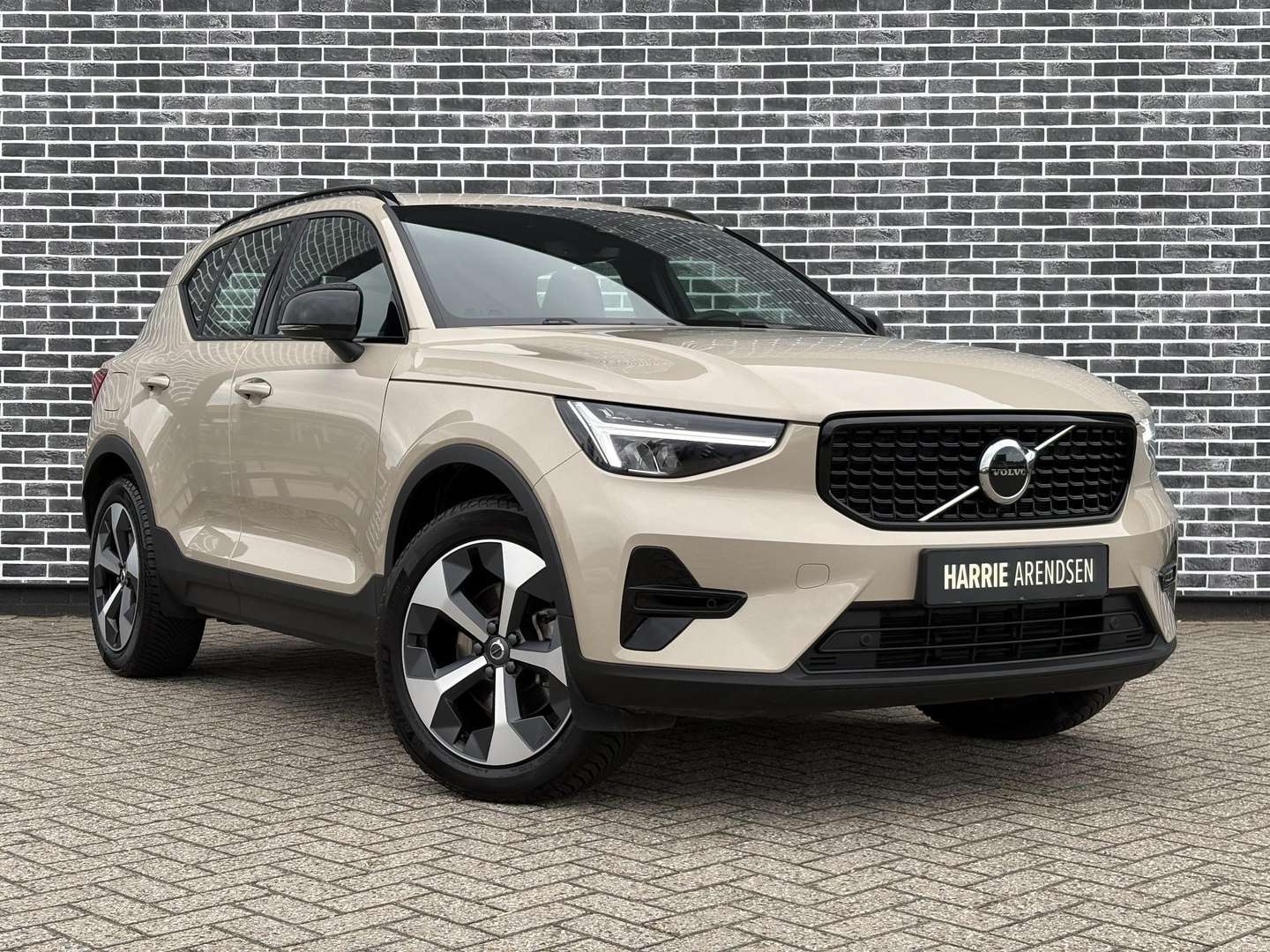 Volvo XC40 B4 Plus - 2024 - Joinsteer - #2
