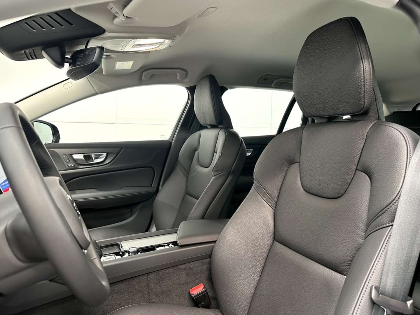 Volvo V60 Cross Country B4 Plus - 2025 - Joinsteer - #18