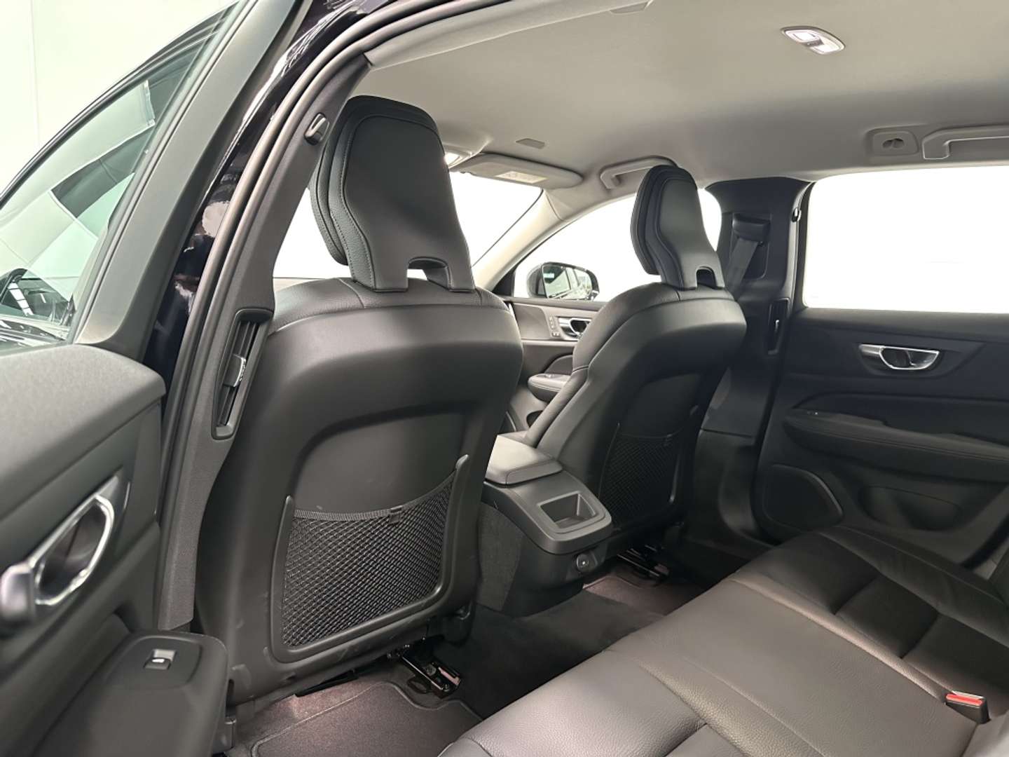 Volvo V60 Cross Country B4 Plus - 2025 - Joinsteer - #21