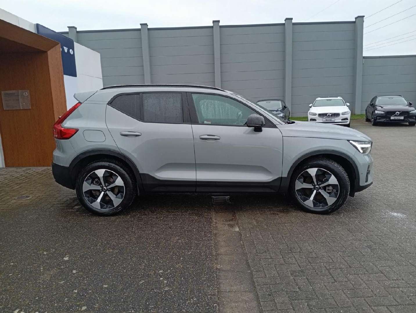 Volvo XC40 B4 Business - 2025 - Joinsteer - #4