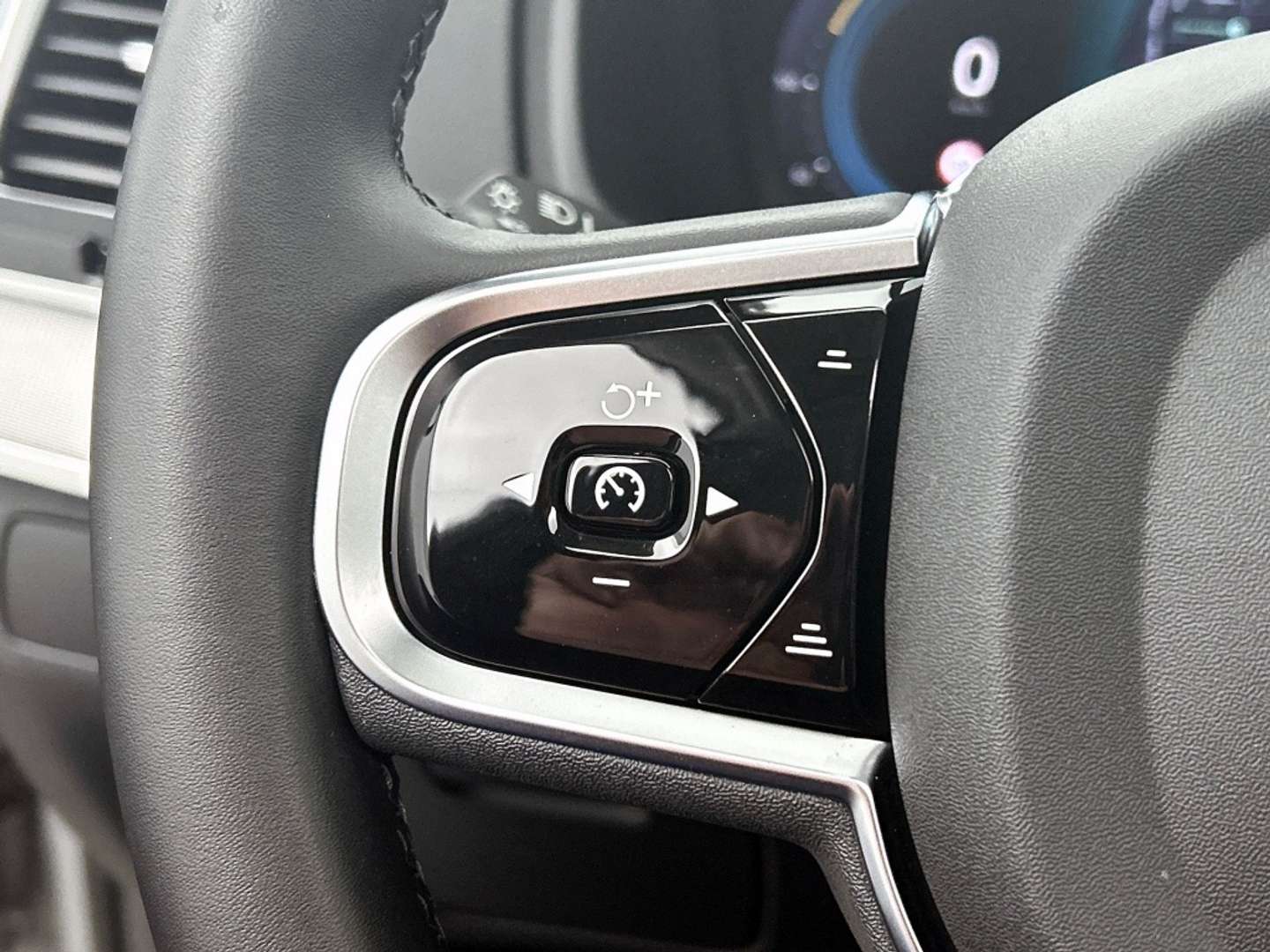 Volvo XC90 T8 Ultimate - 2024 - Joinsteer - #5