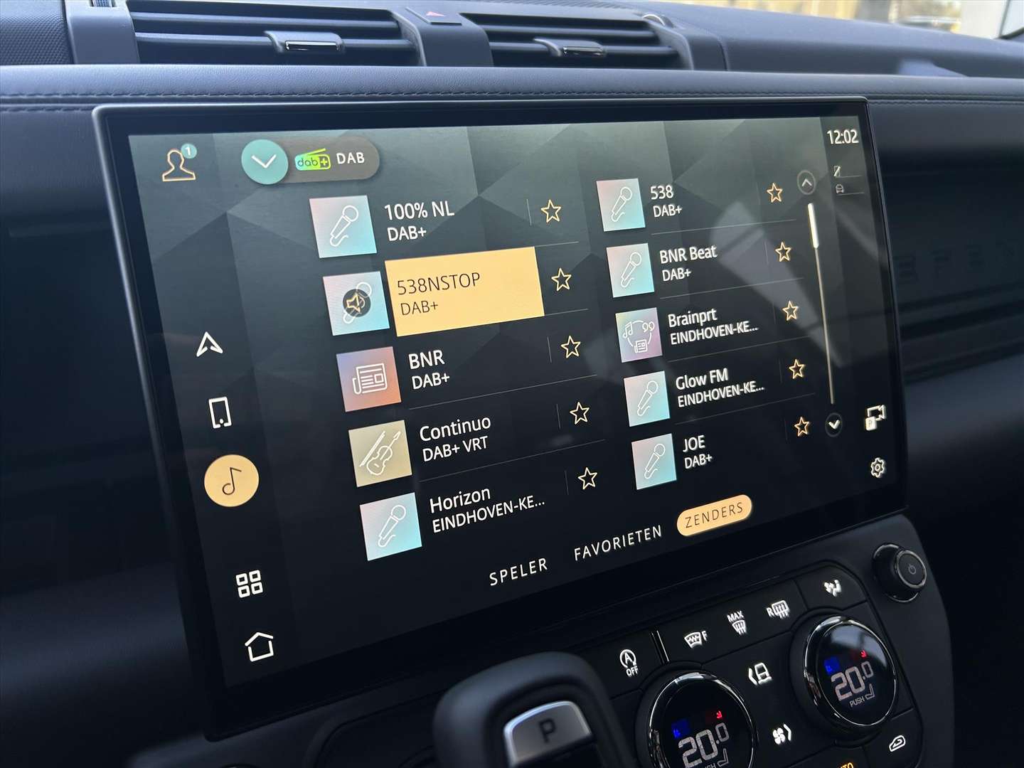 Land Rover Defender OCTA BLACK P635 V8 AWD - 2026 - Joinsteer - #23