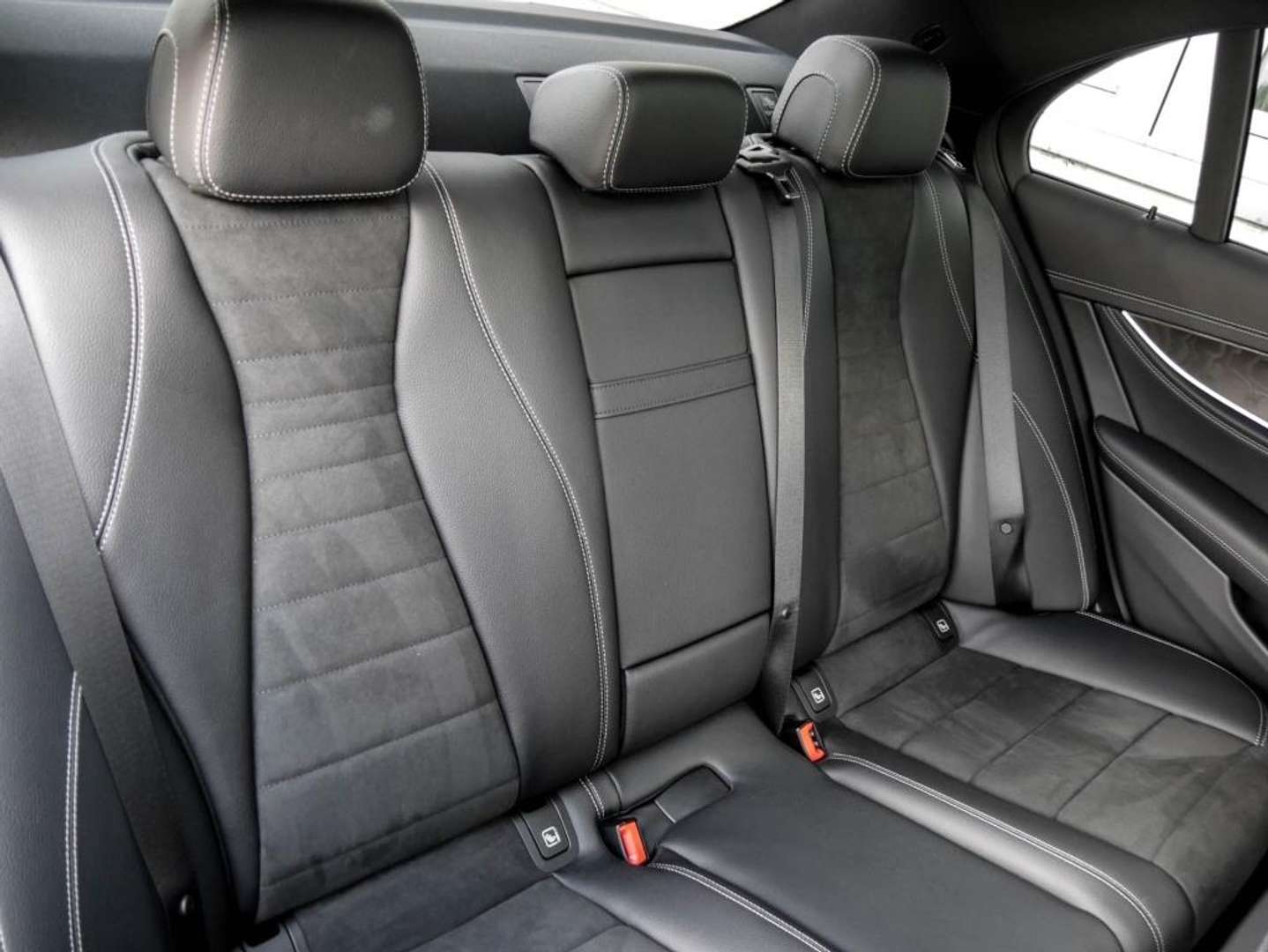 Mercedes Classe E 220 Night Edition - 2024 - Joinsteer - #3