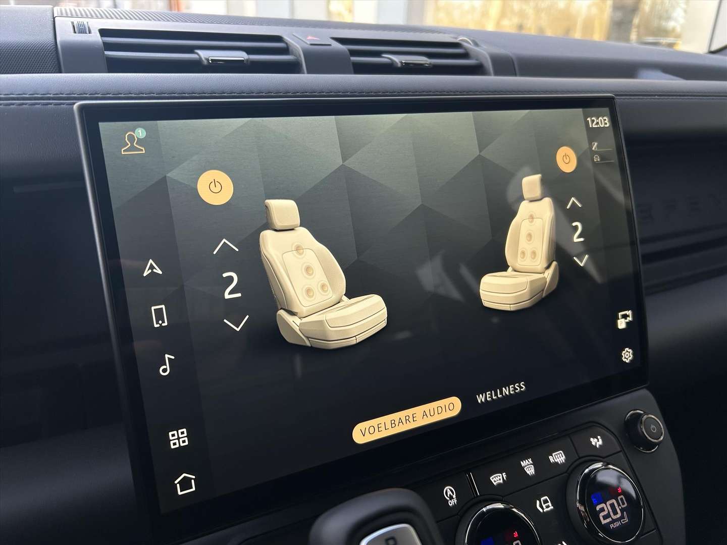 Land Rover Defender OCTA BLACK P635 V8 AWD - 2026 - Joinsteer - #26