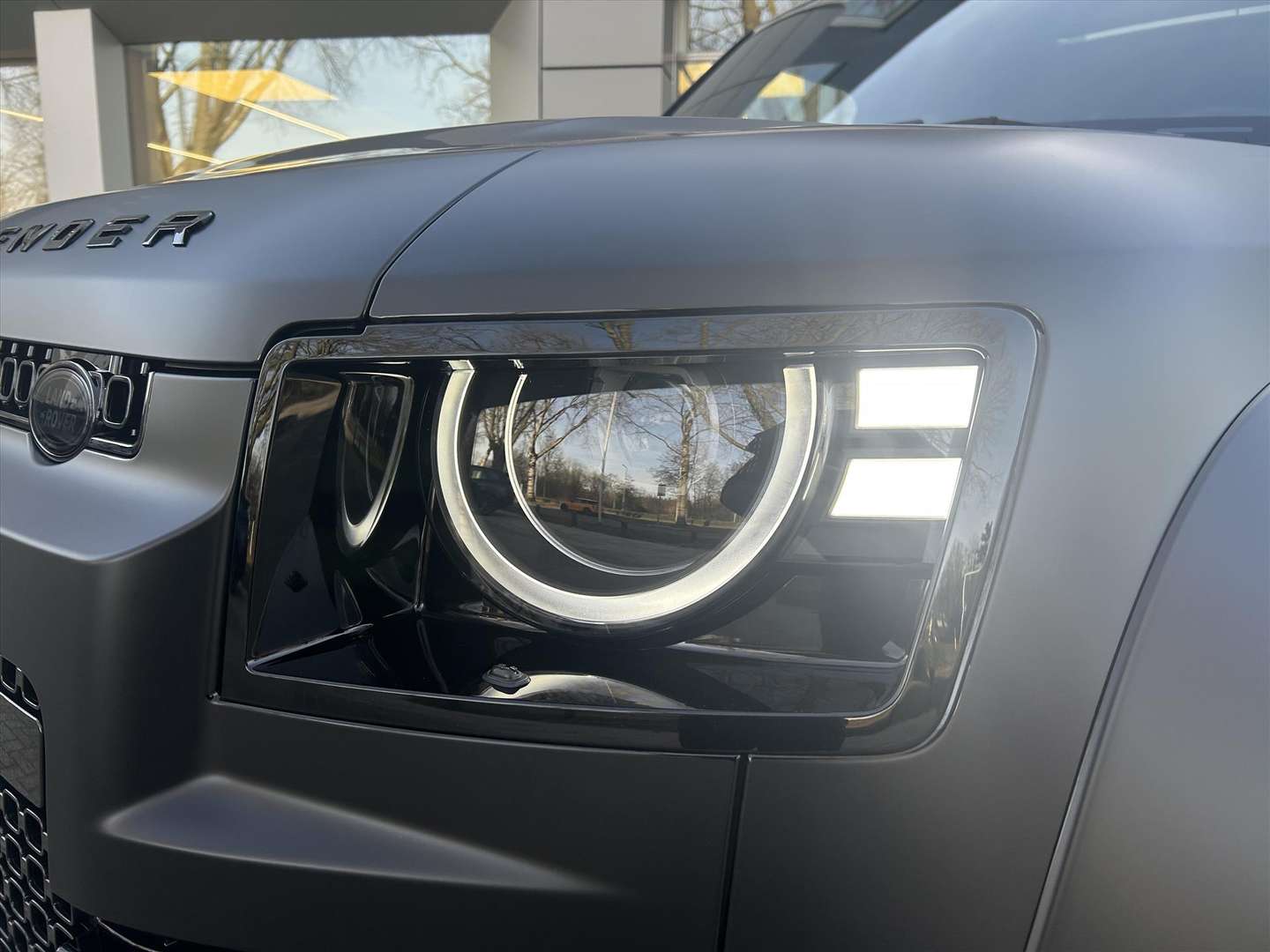 Land Rover Defender OCTA BLACK P635 V8 AWD - 2026 - Joinsteer - #33