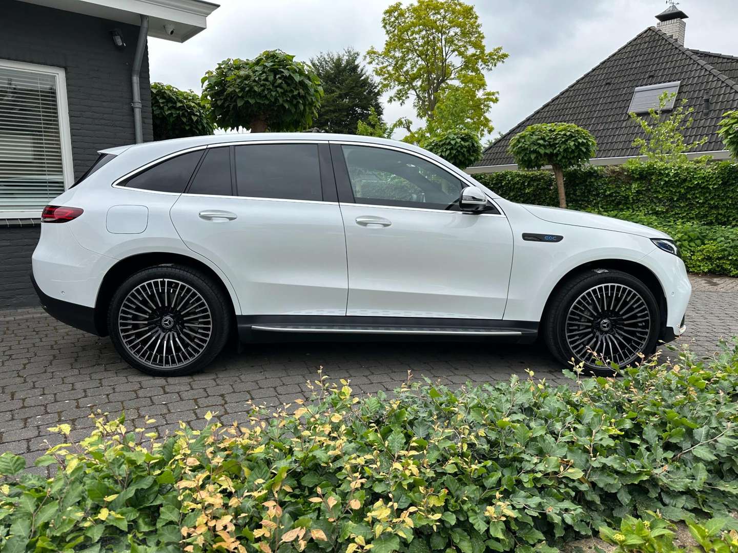 Mercedes EQC 400 AMG Line - 2023 - Joinsteer - #5