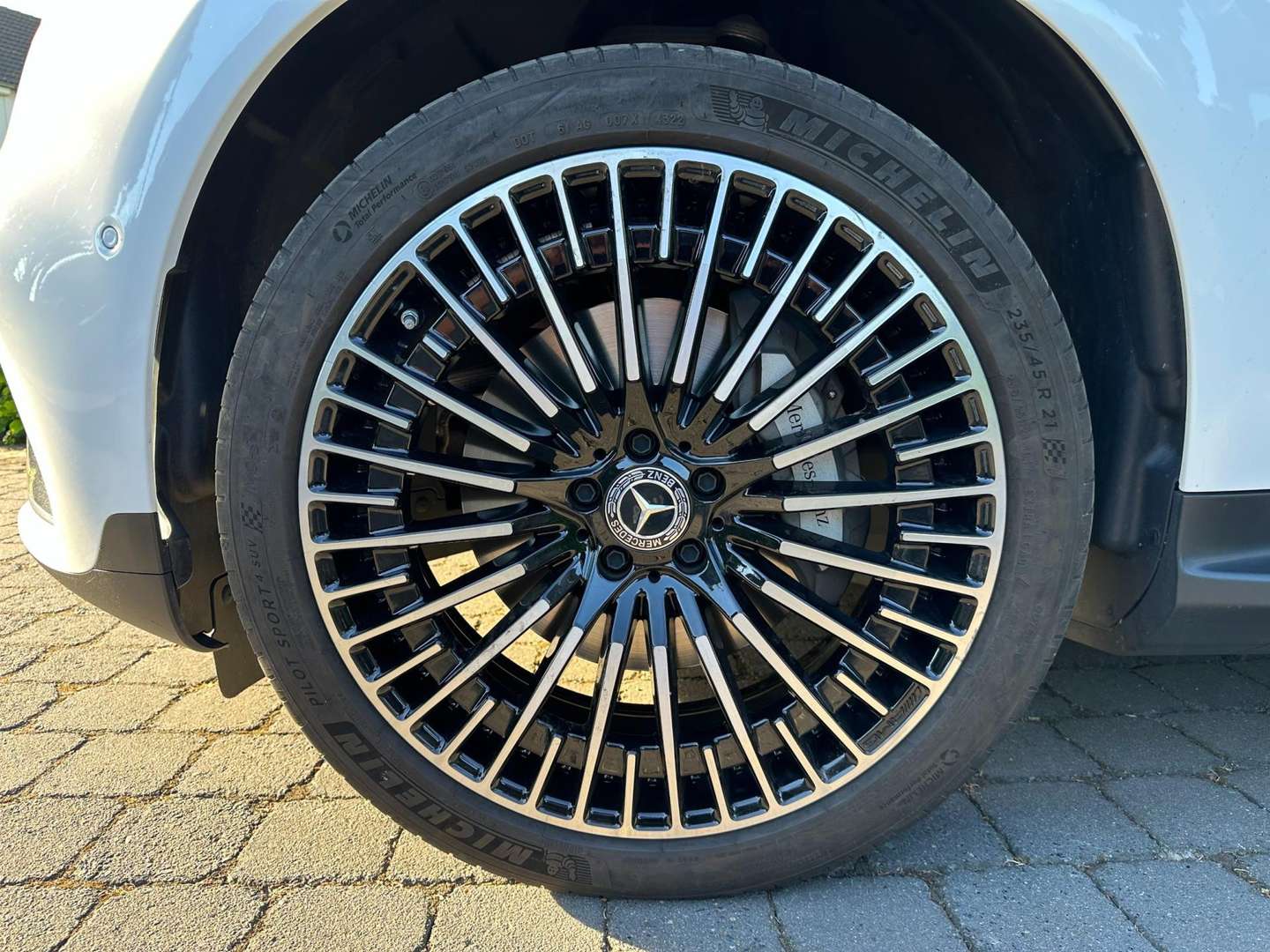 Mercedes EQC 400 AMG Line - 2023 - Joinsteer - #8