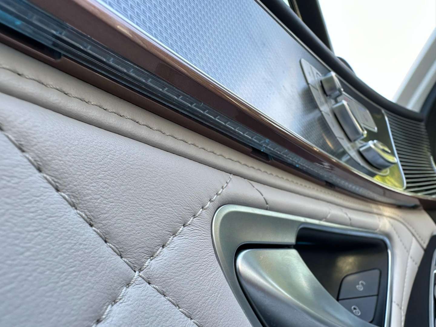 Mercedes EQC 400 AMG Line - 2023 - Joinsteer - #14