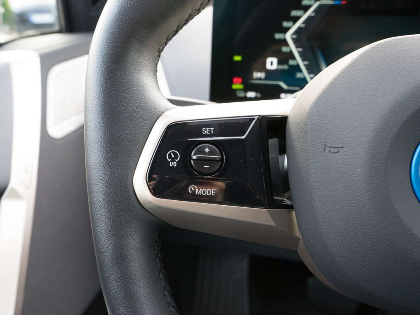 BMW IX M60 M60 XDrive - 2023 - Joinsteer - #16