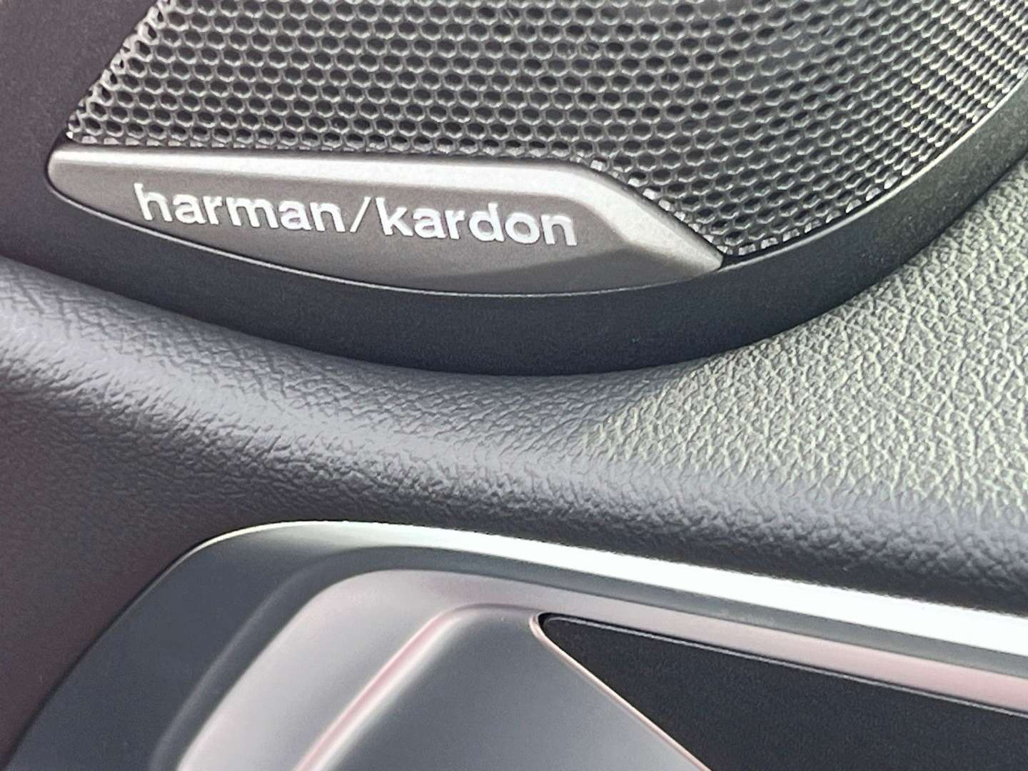 BMW M4 Cabriolet Competition M4 XDrive - 2024 - Joinsteer - #17