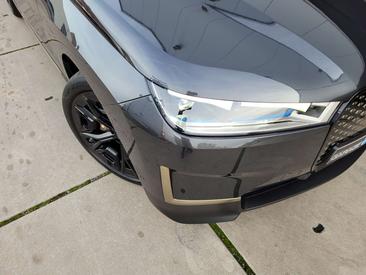 BMW IX XDrive40 — photo 7