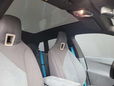 BMW IX XDrive40 — photo 15