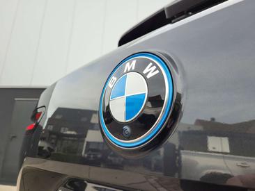 BMW IX XDrive40 — photo 36