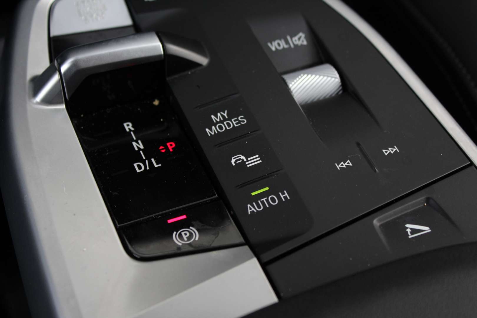 BMW Série 2 Active Tourer Luxury Line 218i - 2025 - Joinsteer - #24