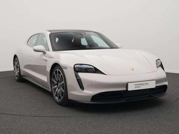 Porsche Taycan 4S — photo 6