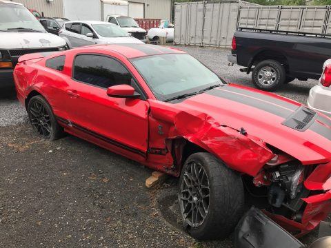Right wheel damage 2014 Ford Mustang Shelby GT500 repairable for sale