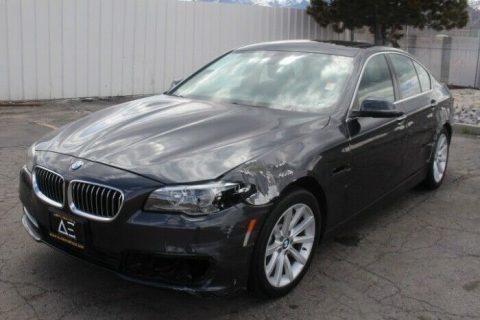 light damage 2014 BMW 5 Series 535i repairable for sale