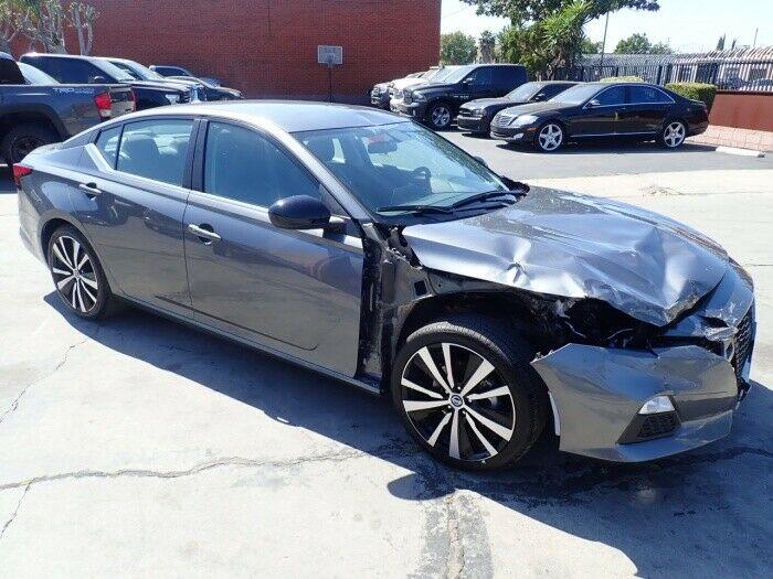 very low miles 2019 Nissan Altima 2.5 SR repairable for sale