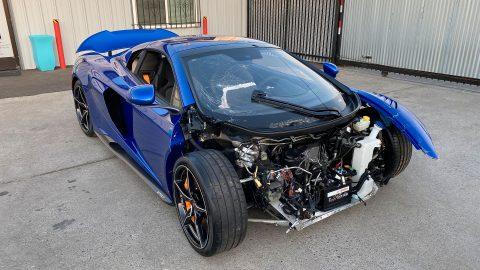 very low miles 2016 Mclaren 675lt Spider V8 Twin Turbo repairable for sale