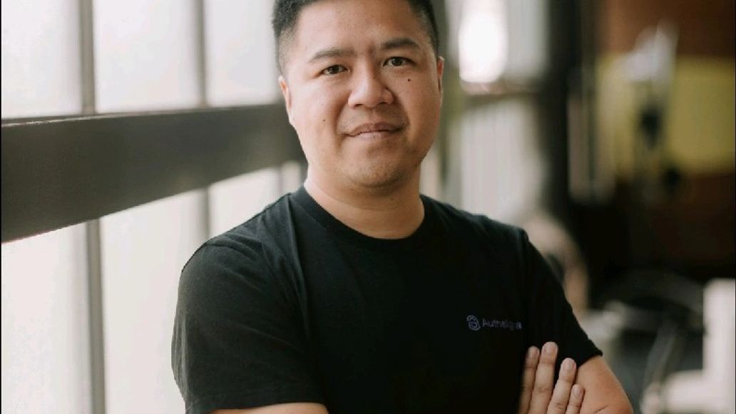 Profile shot of Justin Soong.