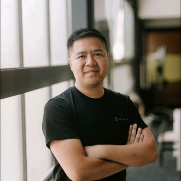 Profile shot of Justin Soong.