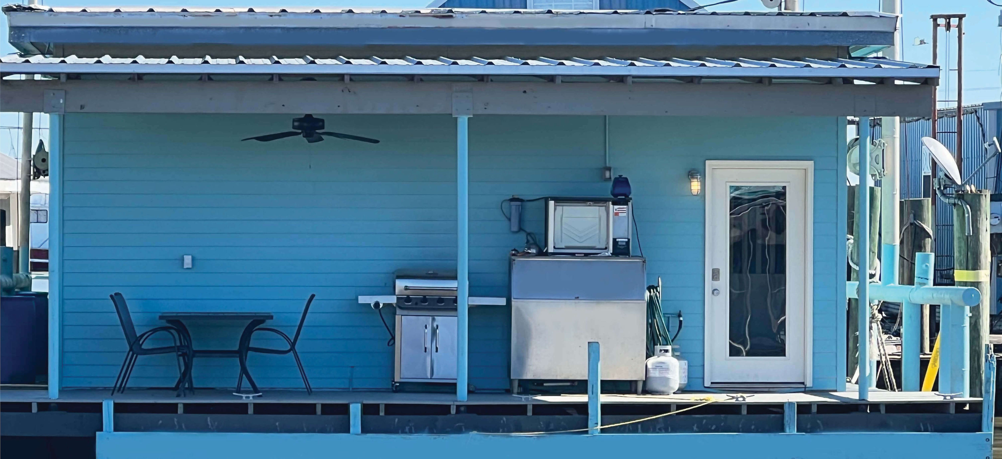 Houseboat 4, The Villa Venice, for fishing charters in Venice, Louisiana