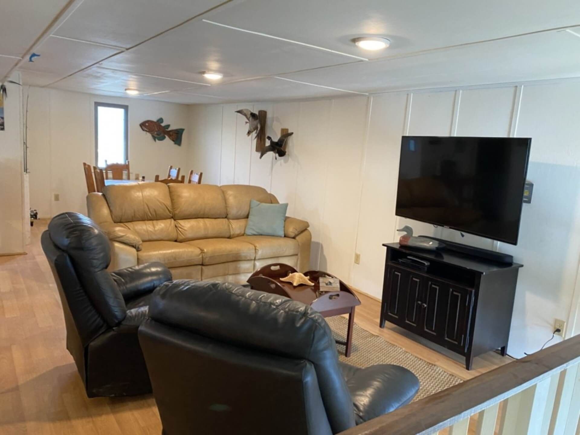 Houseboat lodging for Venice, Louisiana tuna fishing charters