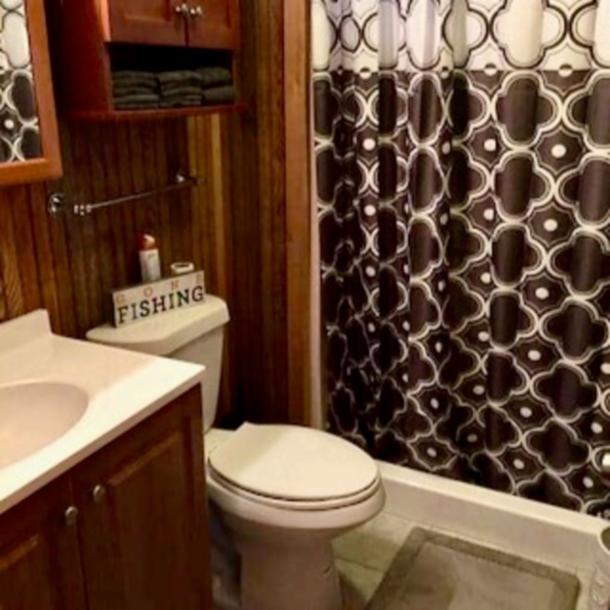 Bathroom for houseboat fishing trip