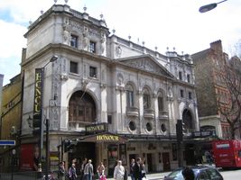 File:Wyndhams Theatre London 2006-04-17.jpg File:Wyndhams Theatre London 2006-04-17.jpg