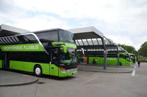 File:Berlin ZOB Flixbus.jpg File:Berlin ZOB Flixbus.jpg