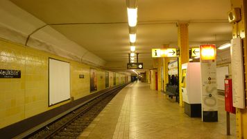 File:U-Bahnhof Neukölln.jpg File:U-Bahnhof Neukölln.jpg