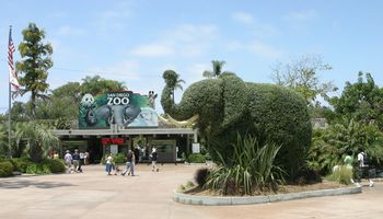 File:San Diego Zoo entrance elephant.jpg File:San Diego Zoo entrance elephant.jpg