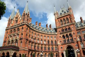 File:St Pancras Renaissance London Hotel 2011-06-19.jpg File:St Pancras Renaissance London Hotel 2011-06-19.jpg