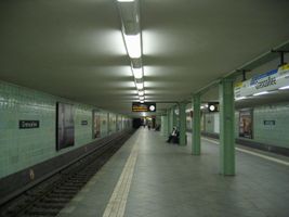 File:Grenzallee-ubahn.jpg File:Grenzallee-ubahn.jpg