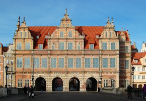 File:Gdańsk Zielona Brama.jpg File:Gdańsk Zielona Brama.jpg