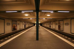 File:U-Bahn Berlin Oranienburger Tor.jpg File:U-Bahn Berlin Oranienburger Tor.jpg