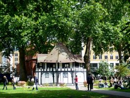 File:Soho Square (2759352150).jpg File:Soho Square (2759352150).jpg