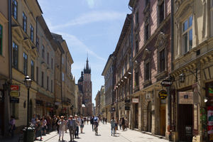 File:2017-05-29 Ulica Floriańska, Kraków.jpg File:2017-05-29 Ulica Floriańska, Kraków.jpg