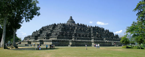 File:Borobudur-Nothwest-view.jpg File:Borobudur-Nothwest-view.jpg