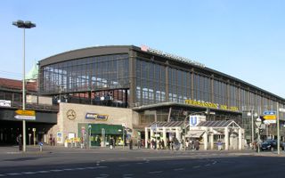 File:Berlin Bahnhof Zoo Zoologischer Garten 2007.jpg File:Berlin Bahnhof Zoo Zoologischer Garten 2007.jpg